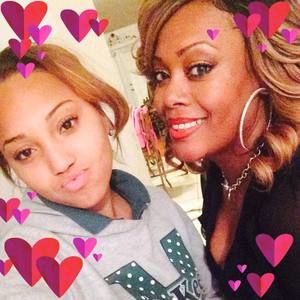 Meet your Posher, Tanya